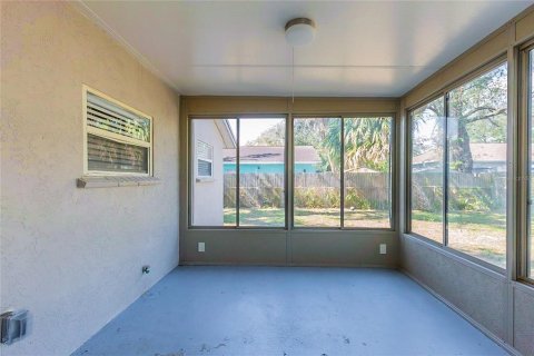 Casa en venta en Tampa, Florida, 3 dormitorios, 98.38 m2 № 1881343 - foto 23