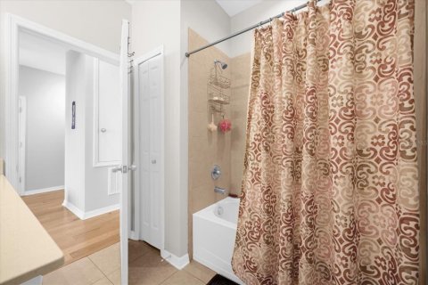 Casa en alquiler en Winter Park, Florida, 4 dormitorios, 171.22 m2 № 1879725 - foto 9