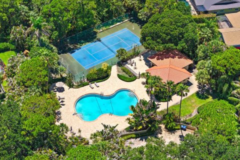 House in Jupiter, Florida 3 bedrooms, 149.48 sq.m. № 2249318 - photo 19