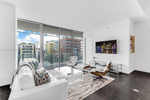Copropriété à louer à Miami Beach, Floride: 2 chambres, 180.04 m2 № 2240063 - photo 12