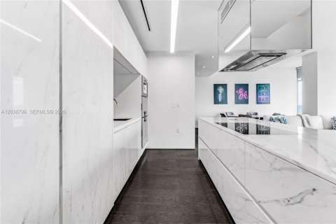 Copropriété à louer à Miami Beach, Floride: 2 chambres, 180.04 m2 № 2240063 - photo 17
