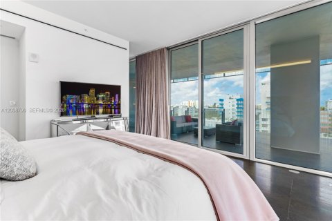 Copropriété à louer à Miami Beach, Floride: 2 chambres, 180.04 m2 № 2240063 - photo 23