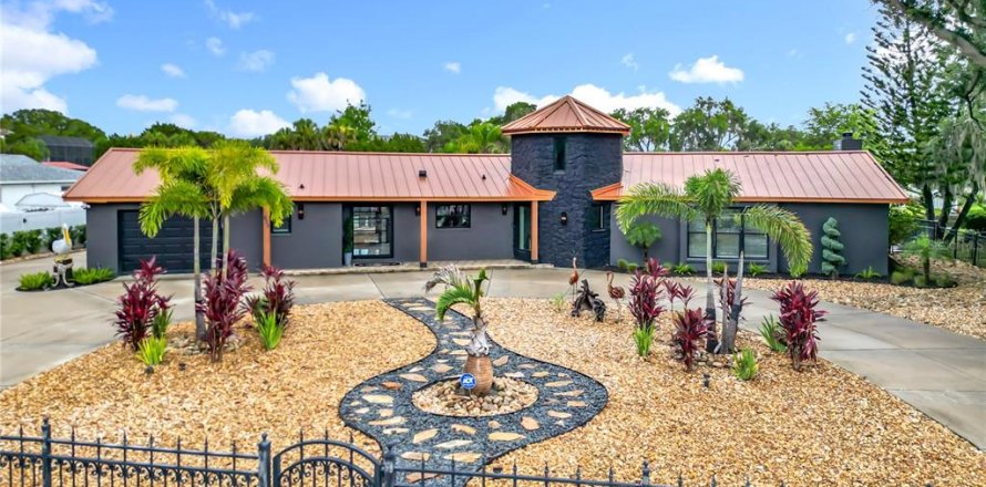 Casa en Crystal River, Florida 4 dormitorios, 264.68 m2 № 1813512