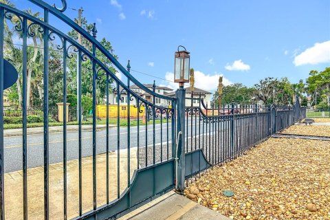 Casa en venta en Crystal River, Florida, 4 dormitorios, 264.68 m2 № 1813512 - foto 4