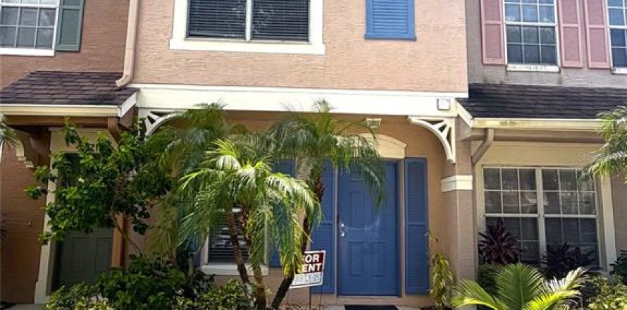 Townhouse in Tampa, Florida 2 bedrooms, 110 sq.m. № 2234068