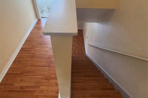 Townhouse in Tampa, Florida 2 bedrooms, 110 sq.m. № 2234068 - photo 14