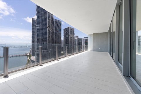 Condo in Miami, Florida, 3 bedrooms  № 1358745 - photo 6