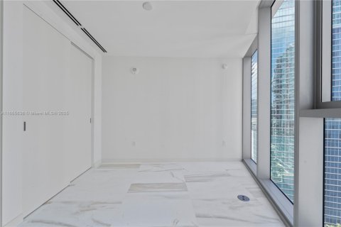 Condo in Miami, Florida, 3 bedrooms  № 1358745 - photo 23