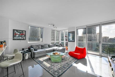Condo in Miami, Florida, 3 bedrooms  № 1888877 - photo 3