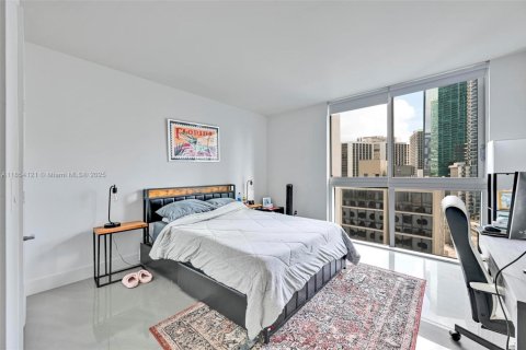 Condo in Miami, Florida, 3 bedrooms  № 1888877 - photo 14