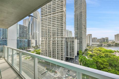 Condo in Miami, Florida, 3 bedrooms  № 1888877 - photo 11
