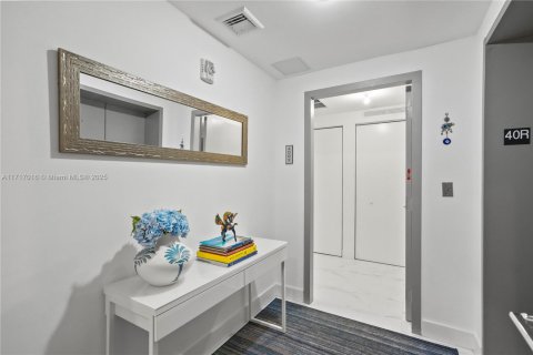 Condominio en venta en Miami, Florida, 2 dormitorios, 116.78 m2 № 1972822 - foto 21