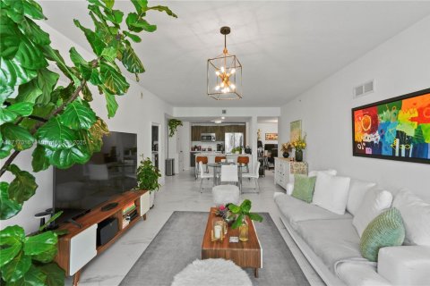 Condominio en venta en Miami, Florida, 2 dormitorios, 116.78 m2 № 1972822 - foto 7