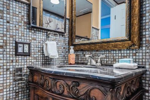 Купить кондоминиум в Сент-Питерсберг, Флорида 5 комнат, 82.68м2, № 2123380 - фото 27