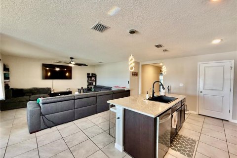 Casa en alquiler en Wimauma, Florida, 3 dormitorios, 155.7 m2 № 1902236 - foto 10