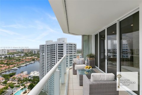 Condo in Aventura, Florida, 2 bedrooms  № 1775294 - photo 11