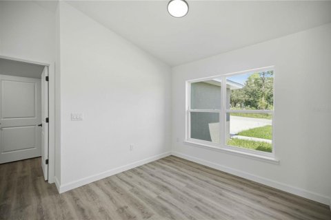 House in Dunnellon, Florida 3 bedrooms, 148.55 sq.m. № 2232093 - photo 10