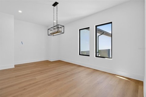 Купить виллу или дом в Тампа, Флорида 15 комнат, 443.24м2, № 2133423 - фото 25