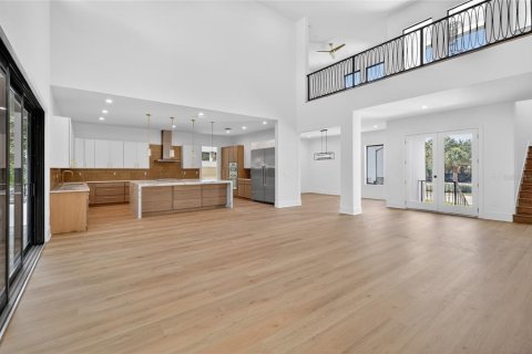 Купить виллу или дом в Тампа, Флорида 15 комнат, 443.24м2, № 2133423 - фото 19