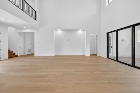 Купить виллу или дом в Тампа, Флорида 15 комнат, 443.24м2, № 2133423 - фото 13
