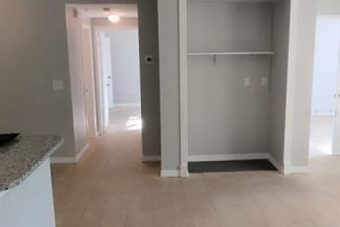 Copropriété à louer à Orlando, Floride: 2 chambres, 86.68 m2 № 2102288 - photo 3