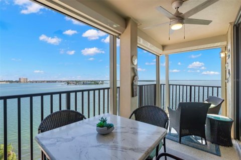 Copropriété à vendre à Saint Petersburg, Floride: 2 chambres, 106.84 m2 № 2389437 - photo 16