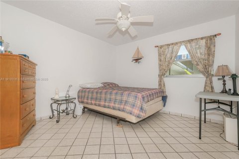 Copropriété à vendre à Lauderdale Lakes, Floride: 2 chambres, 93.83 m2 № 2013009 - photo 20