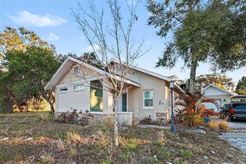 Casa en Lake Wales, Florida 3 dormitorios, 130.99 m2 № 2109378