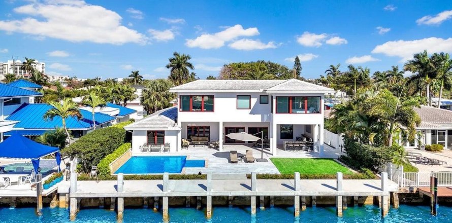 Villa ou maison à Lauderdale-by-the-Sea, Floride 3 chambres, 308.25 m2 № 2085145