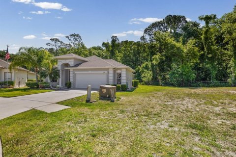 Terreno en New Port Richey, Florida № 2103217