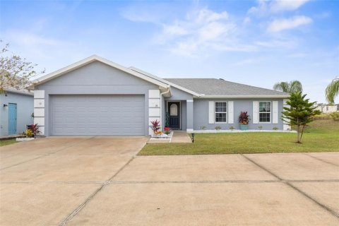 Casa en venta en Palm Coast, Florida, 3 dormitorios, 122.17 m2 № 1434455 - foto 1
