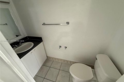 Touwnhouse à louer à Homestead, Floride: 2 chambres, 88.26 m2 № 2000129 - photo 6