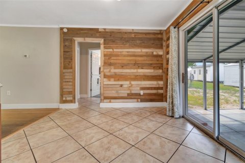 House in Fruitland Park, Florida 3 bedrooms, 150.5 sq.m. № 1870977 - photo 16