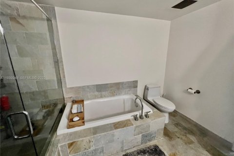 Купить кондоминиум в Санрайз, Флорида 2 спальни, 118.08м2, № 1988901 - фото 13