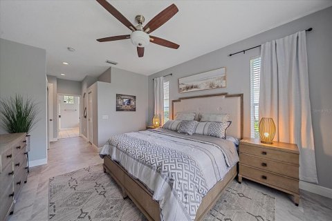 Villa ou maison à louer à Bradenton, Floride: 4 chambres, 235.88 m2 № 1872767 - photo 24