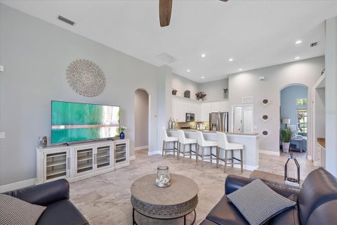Villa ou maison à louer à Bradenton, Floride: 4 chambres, 235.88 m2 № 1872767 - photo 21