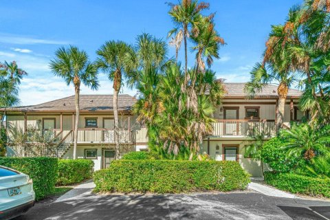 Condo in Wellington, Florida, 1 bedroom  № 1225883 - photo 1