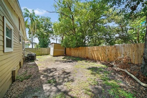 Villa ou maison à vendre à Tampa, Floride: 3 chambres, 137.96 m2 № 2291527 - photo 24