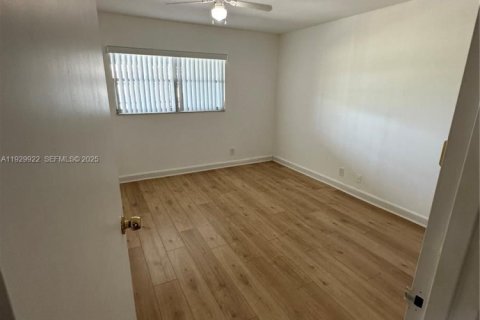 Купить кондоминиум в Делрей-Бич, Флорида 1 комната, 81.75м2, № 1988857 - фото 9