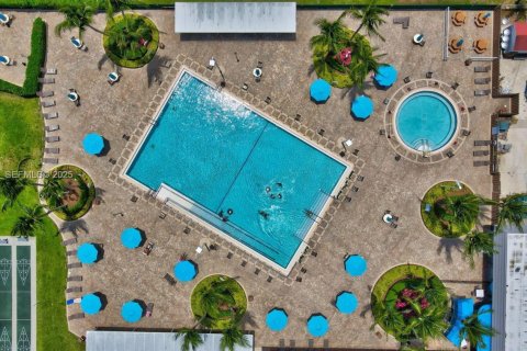 Купить кондоминиум в Делрей-Бич, Флорида 1 комната, 81.75м2, № 1988857 - фото 24