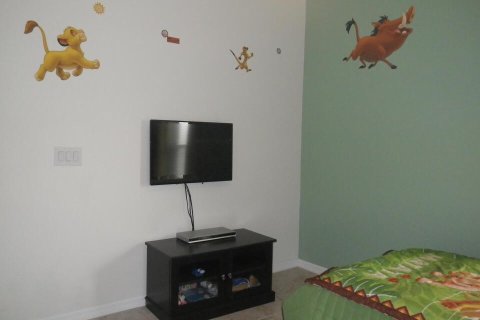 House in Davenport, Florida 4 bedrooms, 279.17 sq.m. № 2081459 - photo 25
