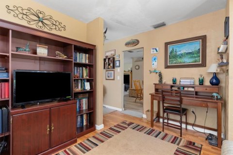 Villa ou maison à vendre à North Port, Floride: 4 chambres, 147.71 m2 № 2391294 - photo 23