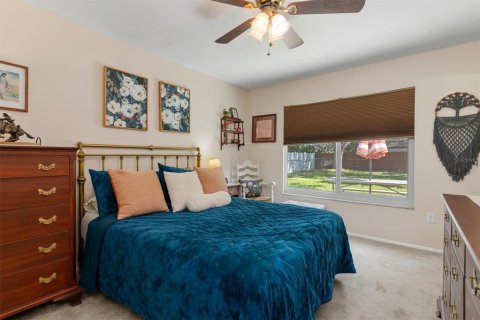 Villa ou maison à vendre à North Port, Floride: 4 chambres, 147.71 m2 № 2391294 - photo 14