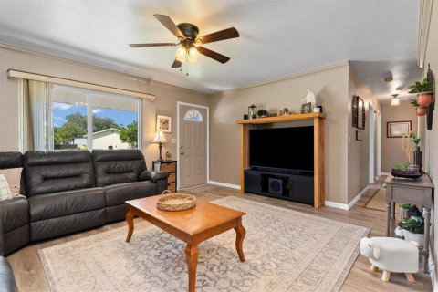 Villa ou maison à vendre à North Port, Floride: 4 chambres, 147.71 m2 № 2391294 - photo 6