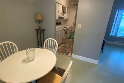 Condominio en venta en Maitland, Florida, 2 dormitorios, 75.81 m2 № 1833568 - foto 9