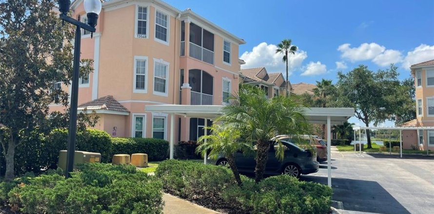 Condo in Orlando, Florida, 3 bedrooms № 1874075