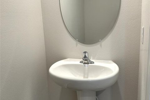 Снять в аренду таунхаус в Палм-Харбор, Флорида 1 комната, 135.92м2, № 1615398 - фото 19