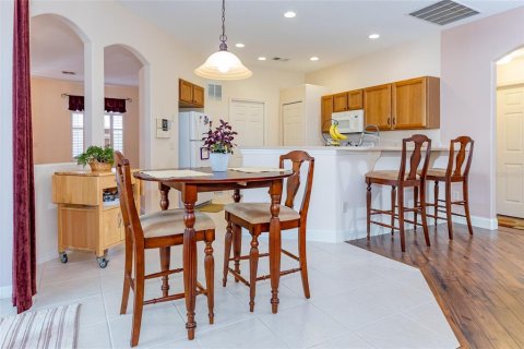 House in Ocala, Florida 3 bedrooms, 169.73 sq.m. № 2110116 - photo 17