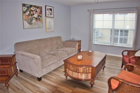 Townhouse in Riverview, Florida 3 bedrooms, 130.81 sq.m. № 1513962 - photo 20