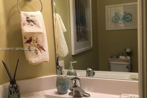 Copropriété à vendre à Doral, Floride: 3 chambres, 116.69 m2 № 2180711 - photo 10
